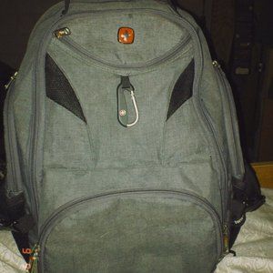 Swissgear 5977 ScanSmart Laptop Backpack